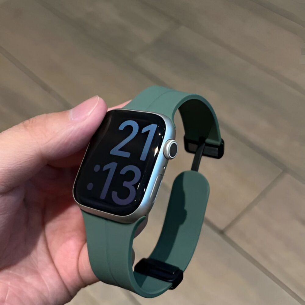 Apple Watch Band Waterproof Magnetic Adjustable Stylish Strap Watch Band PineG